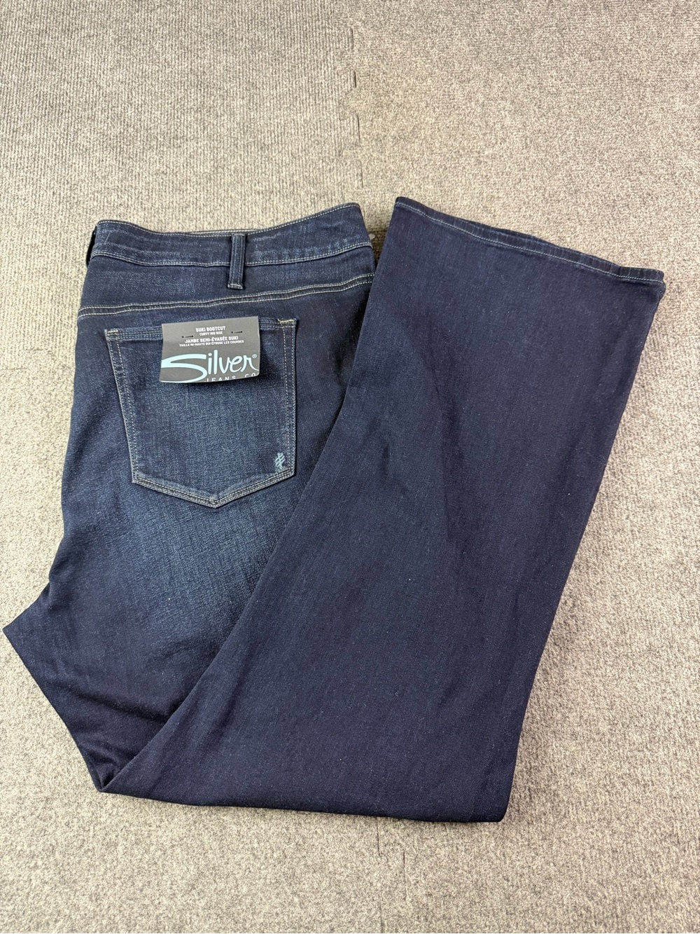 Silver Jeans Suki Bootcut Curvy Mid Rise Women’s Jeans Sz 22Wx31 Amora
